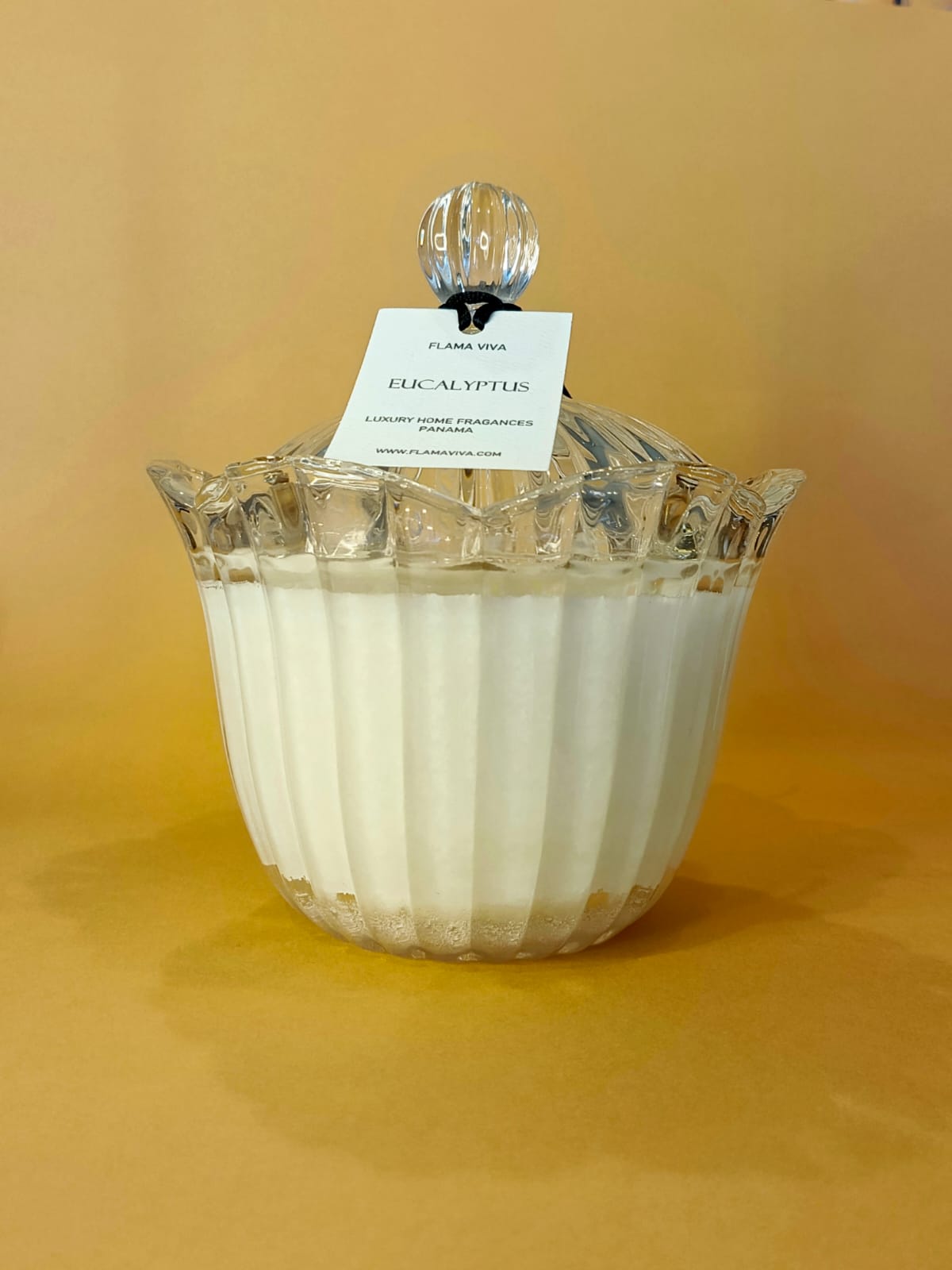 Vela Fiore XL, 18 oz, 3 mechas, cera de soya.